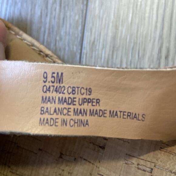 Kork-Ease Sandals Women Sz 9.5 Tan Leather Buckle Strappy Comfortable - Picture 6 of 9